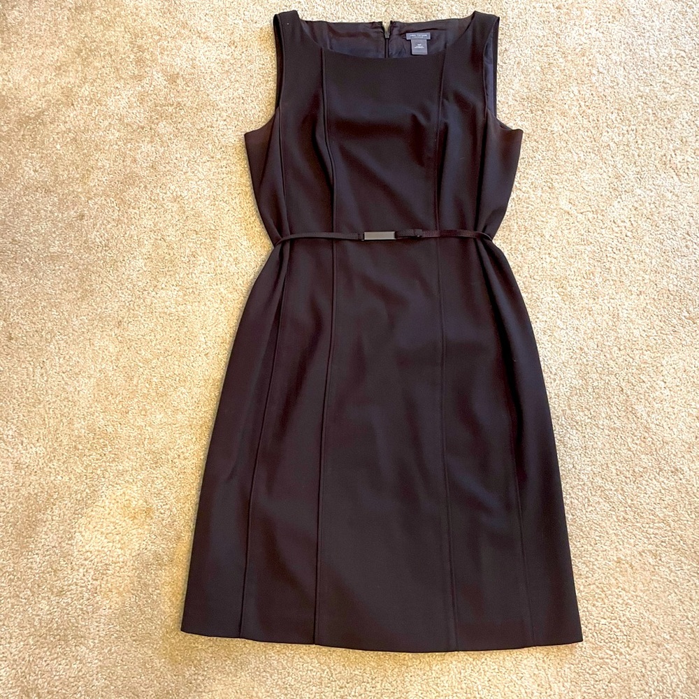 Ann Taylor black sleeveless sheath 10P.